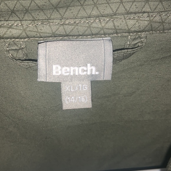 womens bench jacket - Picture 2 of 3